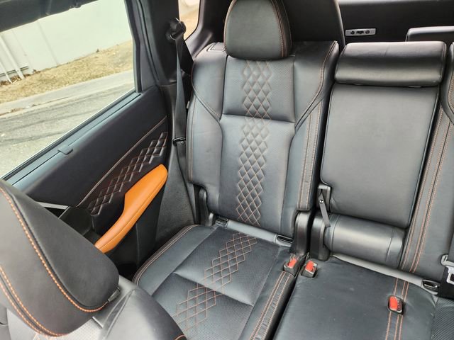 Used 2023 Mitsubishi Outlander SEL image 14