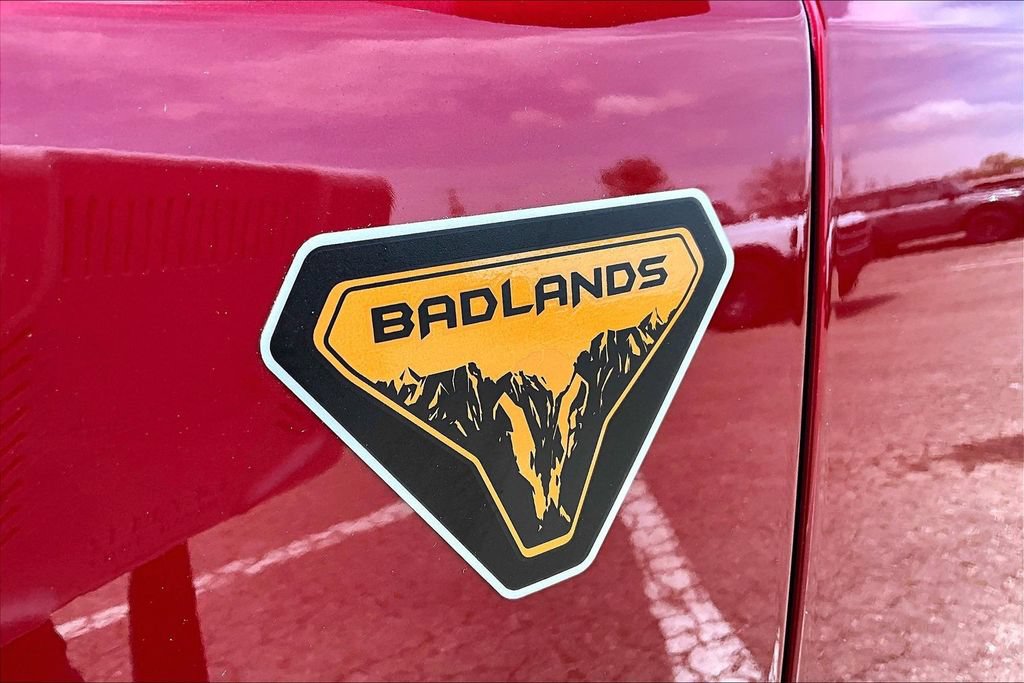 Certified 2025 Ford Bronco Badlands AWD/4WD image 8