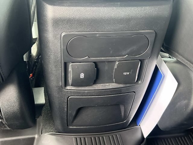 Certified 2024 Ford Explorer XLT w/ Equipment Group 202A AWD/4WD image 15