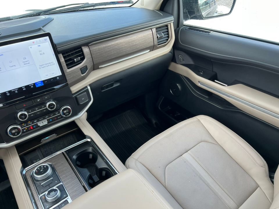 Certified 2022 Ford Expedition Limited image 39