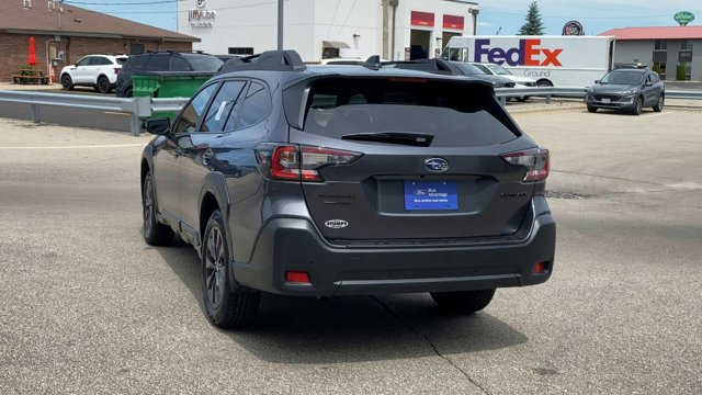 Used 2025 Subaru Outback Onyx Edition w/ Popular Package #2 AWD/4WD image 8