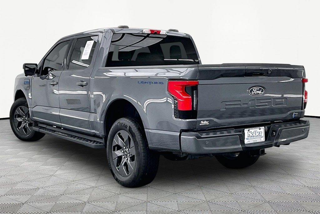 Certified 2024 Ford F150 Lightning Flash AWD/4WD image 13