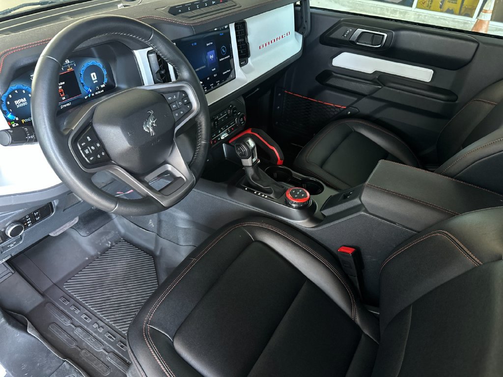 Certified 2025 Ford Bronco Stroppe Edition AWD/4WD image 9
