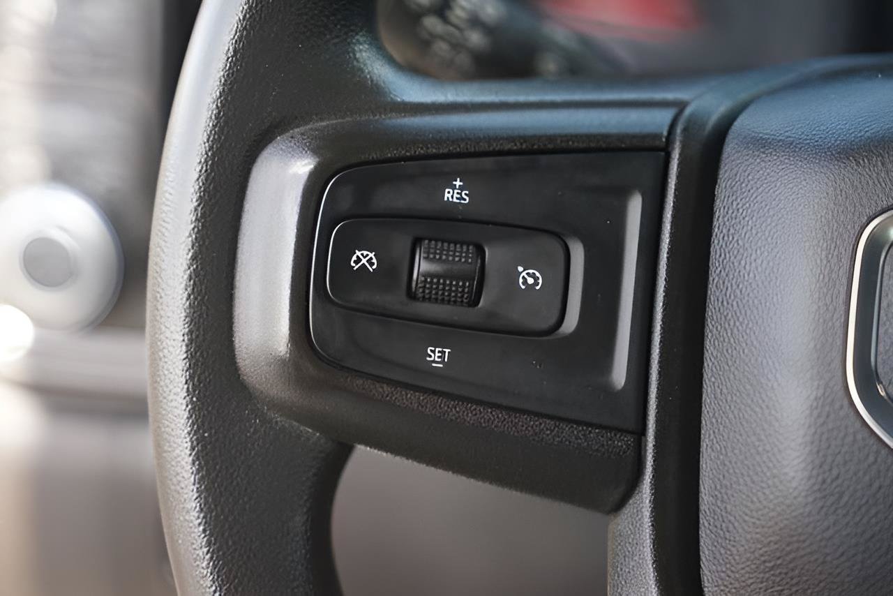 Used 2020 GMC Sierra 3500 4x4 Crew Cab w/ Convenience Package image 22