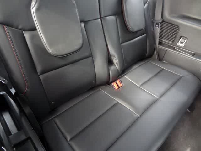 Certified 2025 Ford Explorer ST-Line AWD/4WD image 12