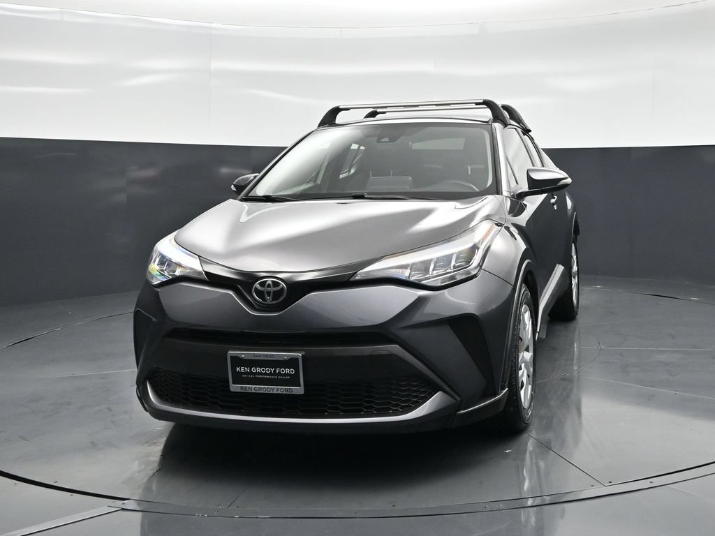 Used 2020 Toyota C-HR LE FWD image 49