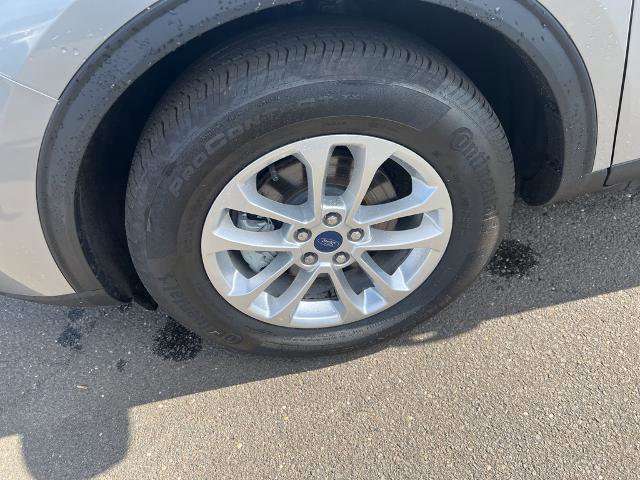 Certified 2022 Ford Escape SE image 9