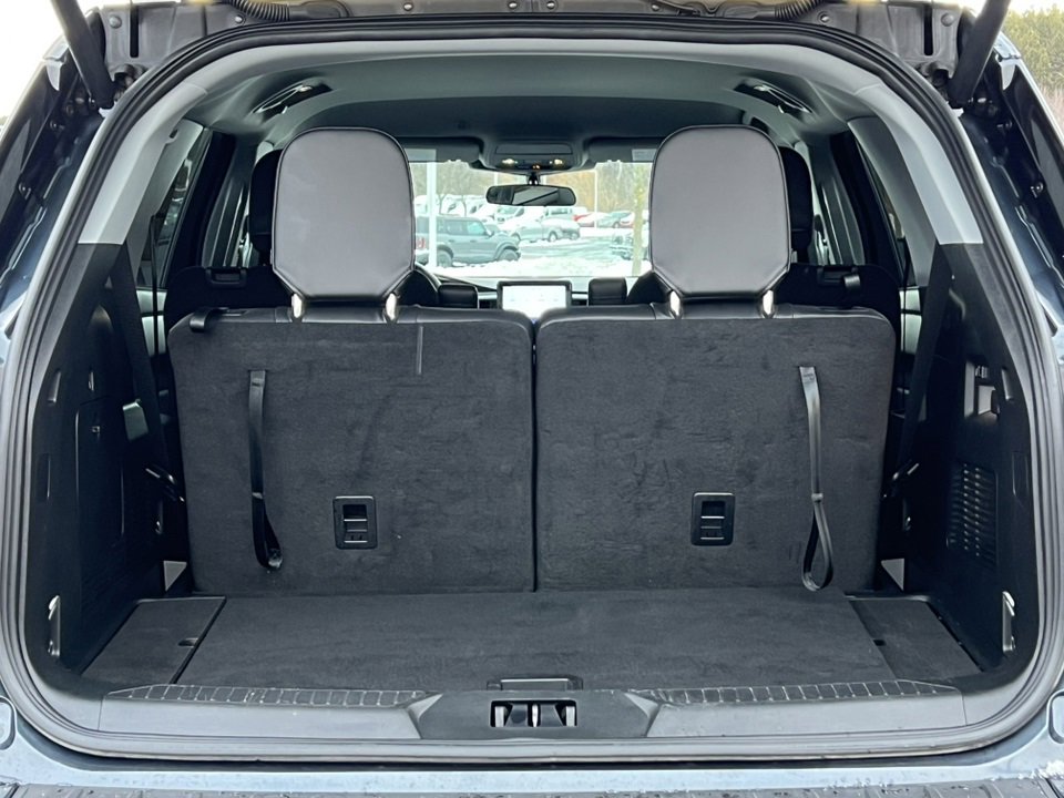 Certified 2023 Ford Explorer XLT w/ Equipment Group 202A image 36