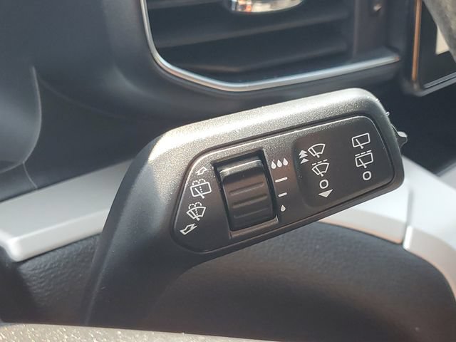 Certified 2023 Ford Explorer XLT w/ Equipment Group 202A AWD/4WD image 16
