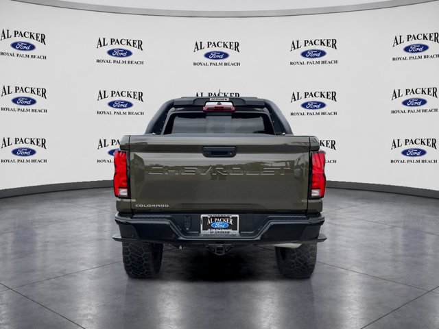 Used 2024 Chevrolet Colorado Z71 w/ Z71 Convenience Package 2 AWD/4WD image 13