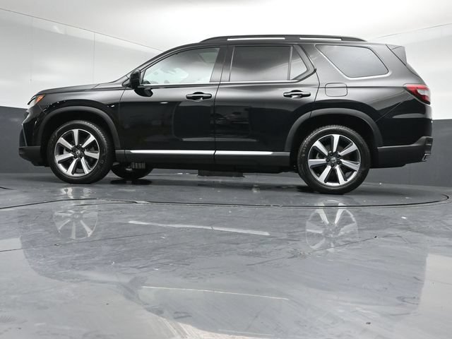 Used 2025 Honda Pilot Touring image 41