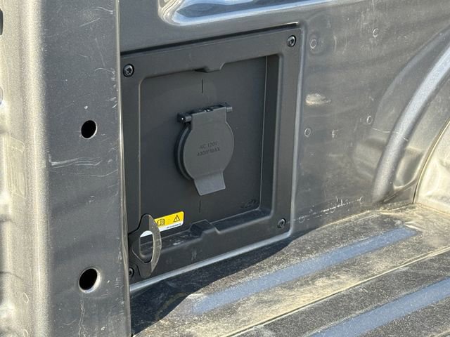 Certified 2022 Ford F150 XLT w/ Equipment Group 302A High image 25