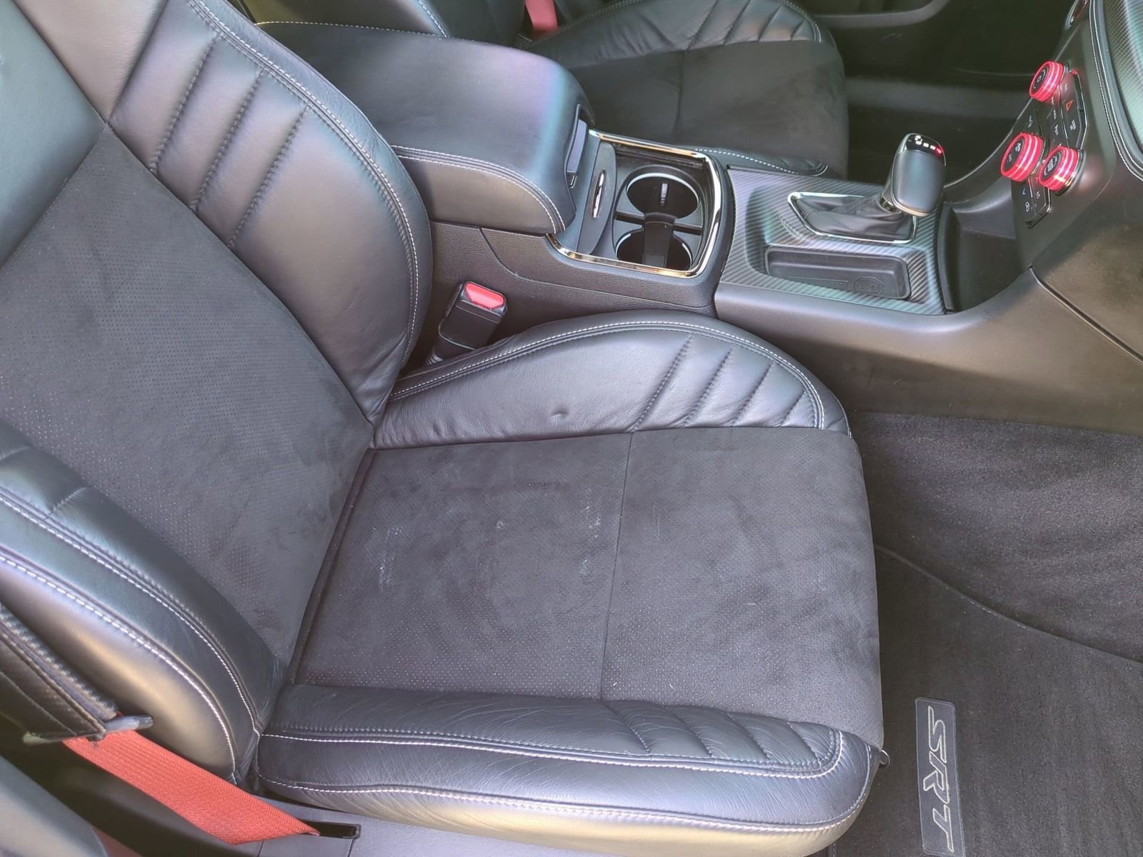 Used 2021 Dodge Charger SRT Hellcat w/ Harman/Kardon Audio Group image 27