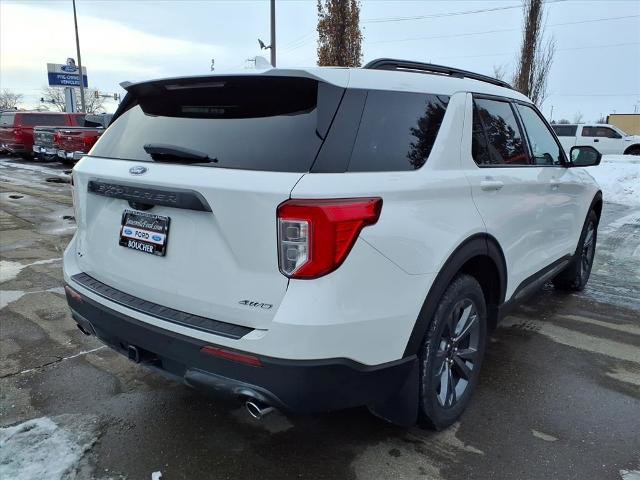 Certified 2022 Ford Explorer XLT w/ Equipment Group 202A image 5