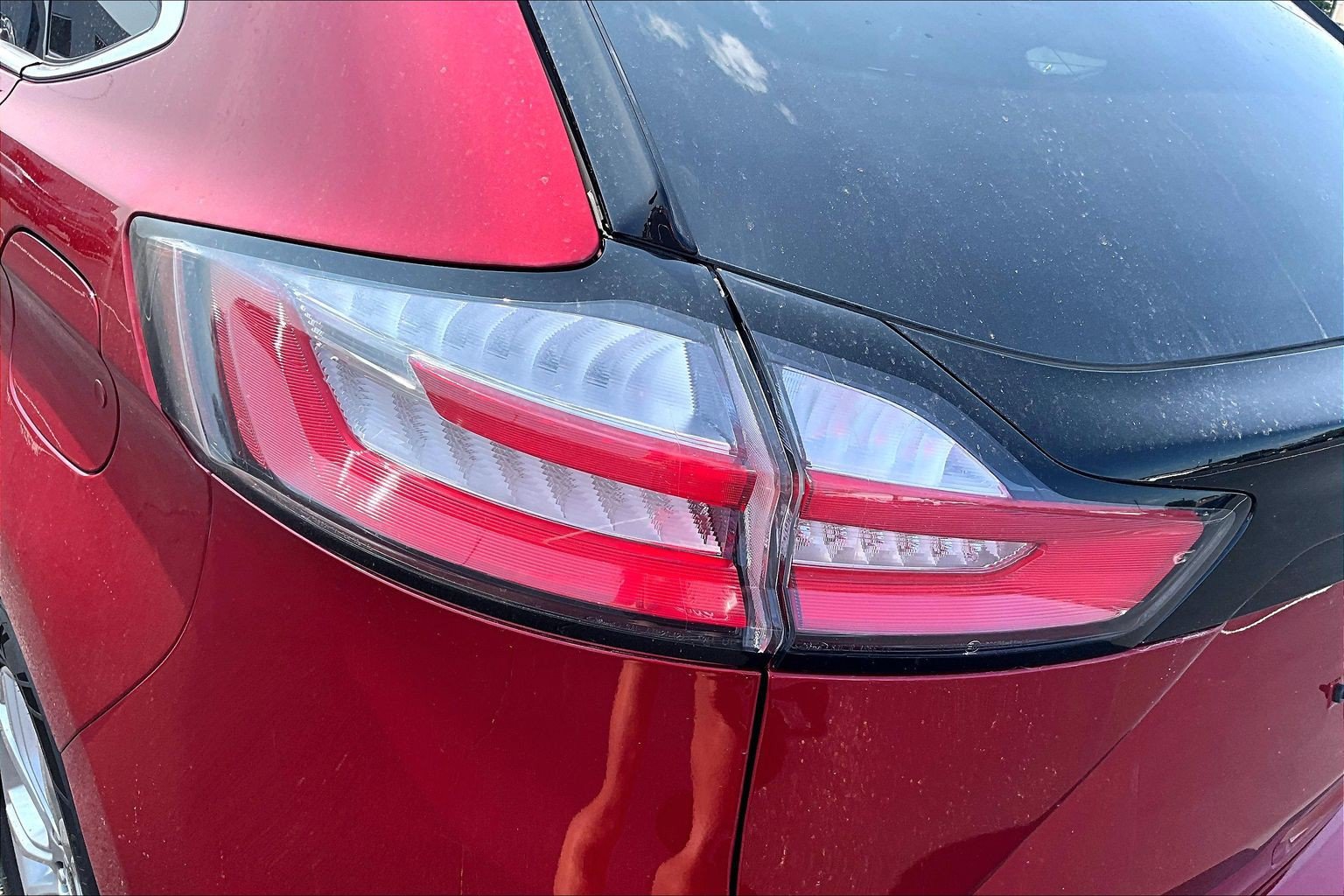 Certified 2023 Ford Edge Titanium AWD/4WD image 28