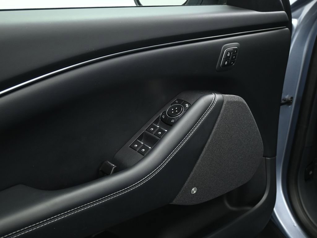 Certified 2022 Ford Mustang Mach-E Premium image 9