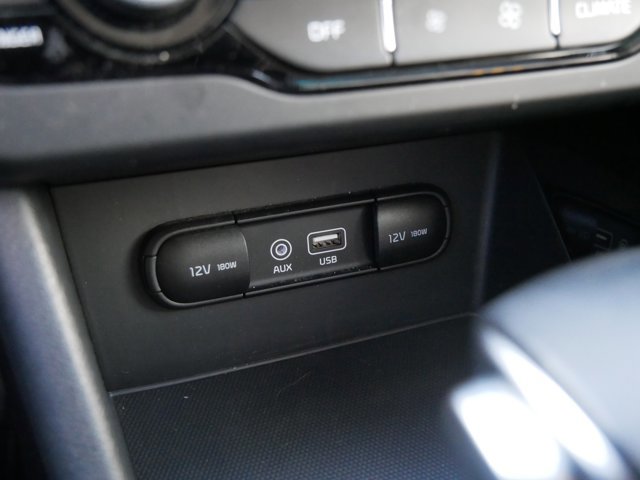 Used 2019 Kia Niro EX image 26