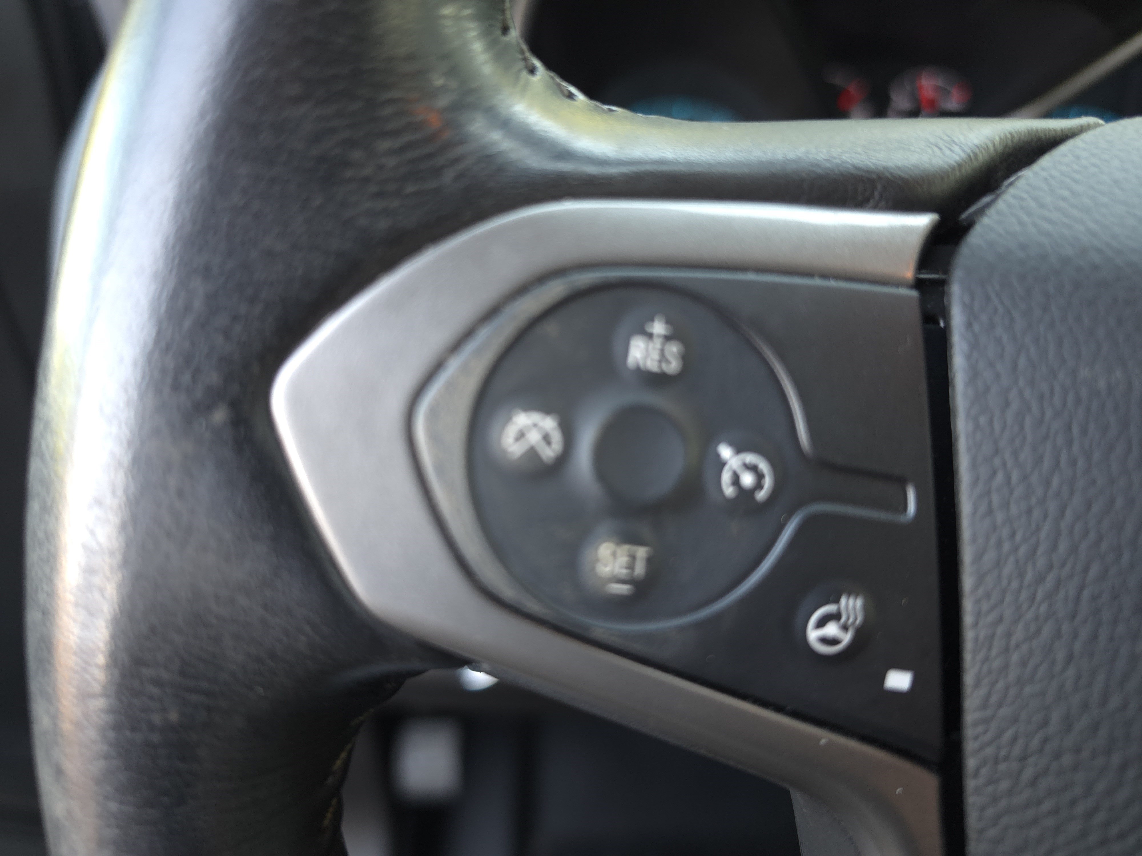 Used 2022 Chevrolet Colorado Z71 AWD/4WD image 16