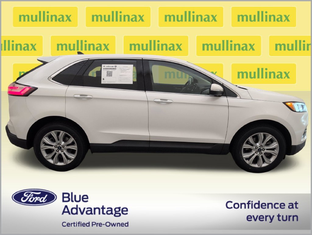 Certified 2021 Ford Edge Titanium FWD image 2