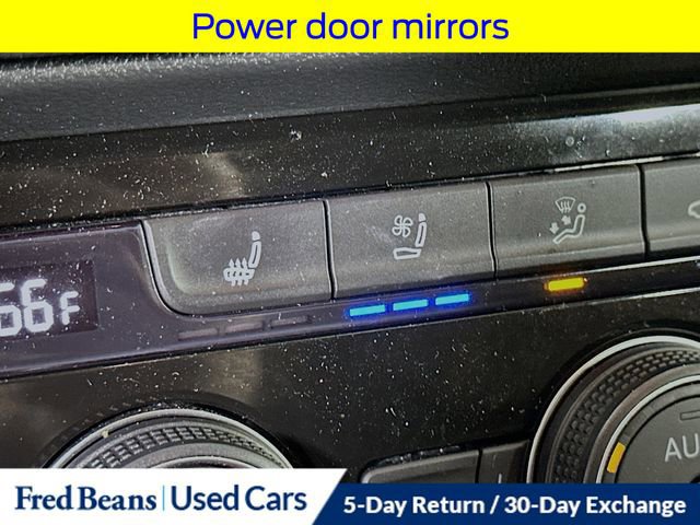 Used 2022 Volkswagen Taos SEL image 25