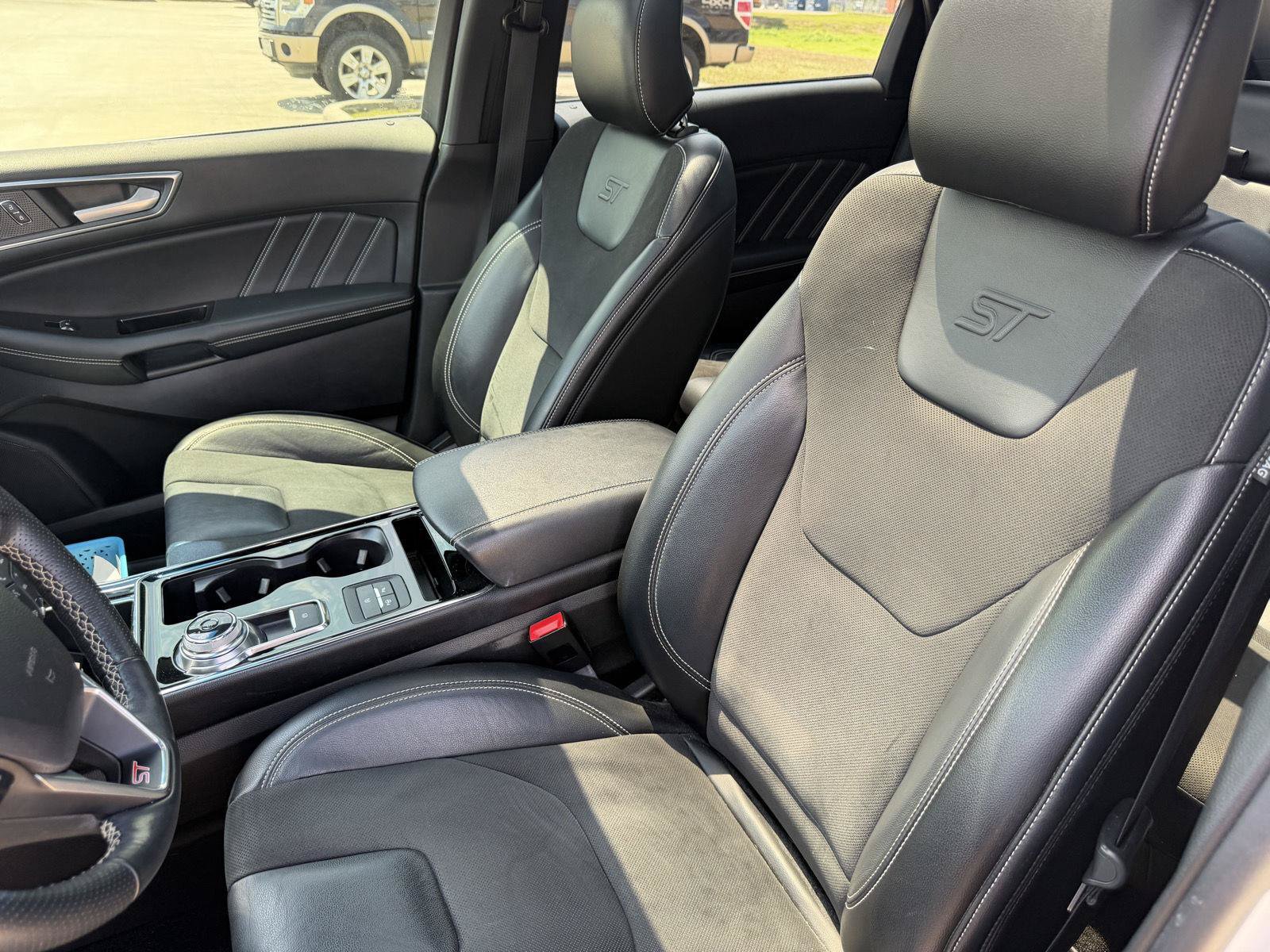 Certified 2019 Ford Edge ST w/ Equipment Group 401A AWD/4WD image 19