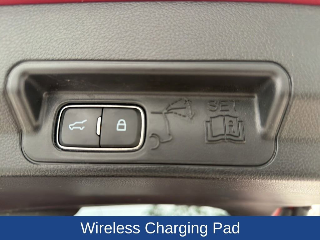 Certified 2021 Ford Explorer Limited w/ Equipment Group 301A image 11