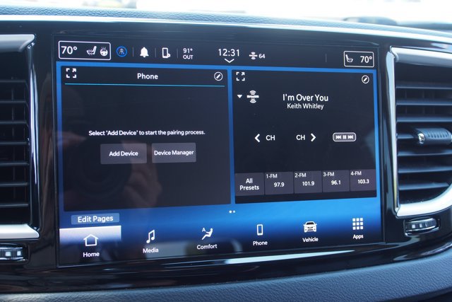 Used 2022 Chrysler Pacifica Touring-L FWD image 29