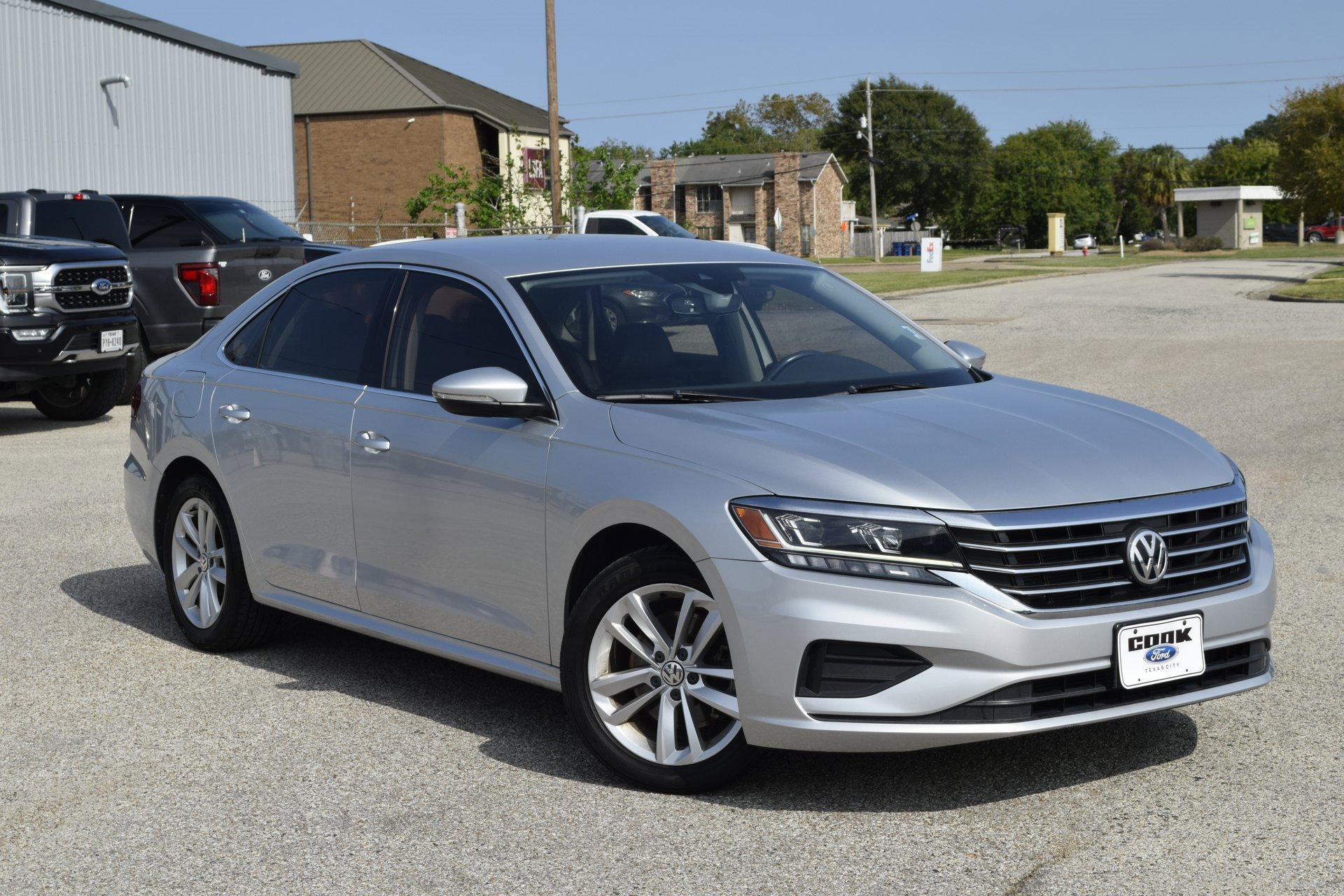 Used 2020 Volkswagen Passat 2.0T SE image 7