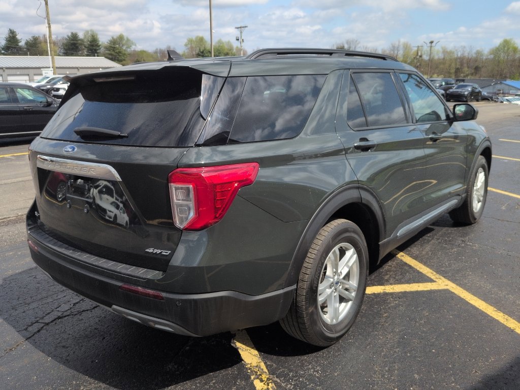 Certified 2023 Ford Explorer XLT w/ Equipment Group 202A image 3