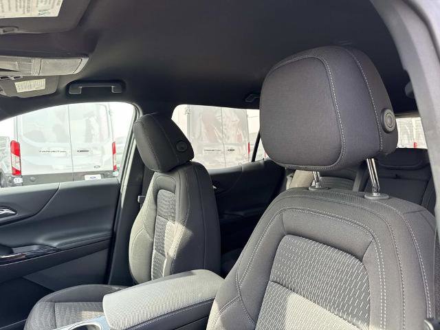 Used 2025 Chevrolet Equinox LT FWD image 16