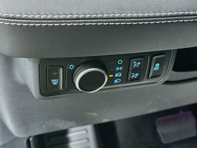 Certified 2025 Ford Mustang Mach-E Premium AWD/4WD image 16