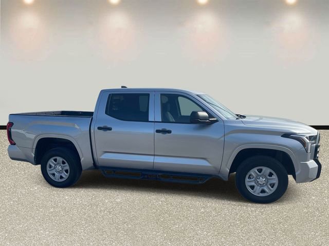Used 2025 Toyota Tundra SR w/ SR Tow Package AWD/4WD image 4