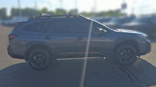 Used 2025 Subaru Outback Wilderness AWD/4WD image 2