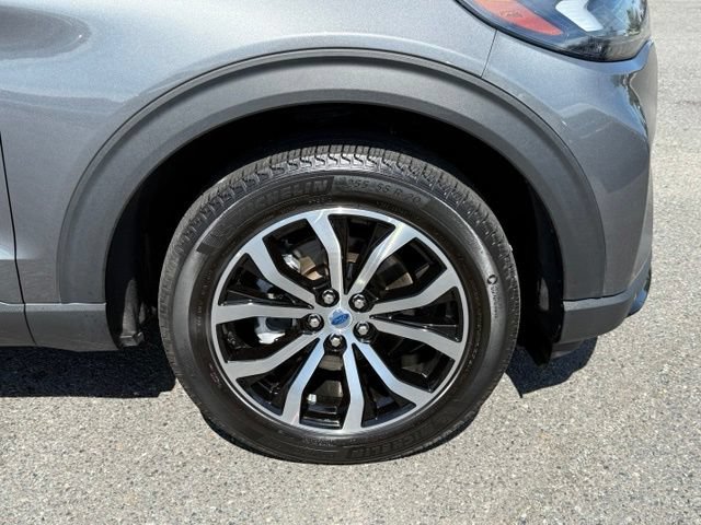 Certified 2025 Ford Explorer ST-Line AWD/4WD image 8