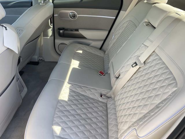 Used 2023 Genesis GV60 Performance image 35