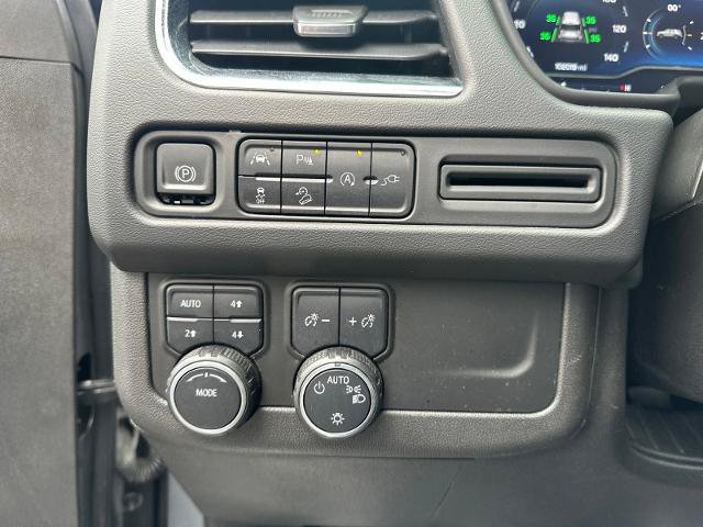 Used 2022 Chevrolet Suburban Premier AWD/4WD image 19