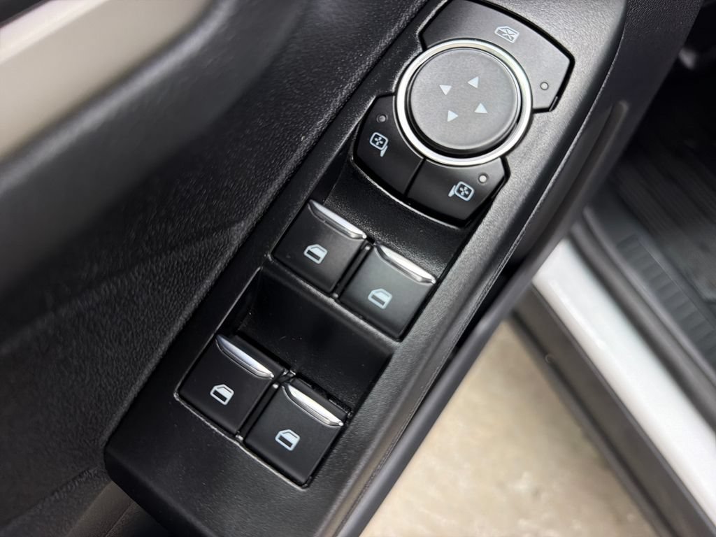 Certified 2022 Ford Escape SE w/ Convenience Package FWD image 18