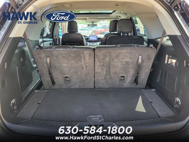 Certified 2023 Ford Explorer XLT w/ Equipment Group 202A AWD/4WD image 19