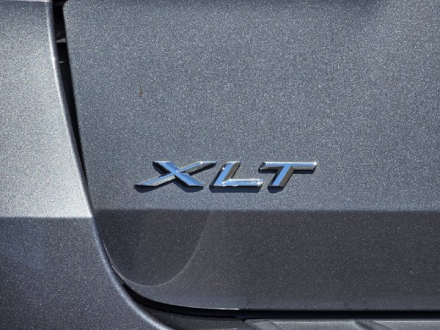 Certified 2023 Ford Explorer XLT RWD image 34