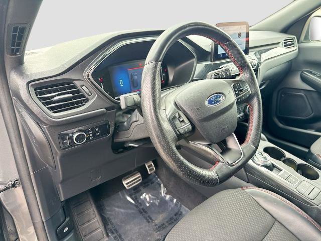 Certified 2024 Ford Escape ST-Line AWD/4WD image 9