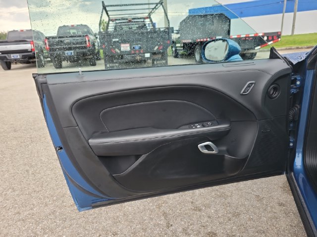 Used 2022 Dodge Challenger R/T Scat Pack w/ Shaker Package RWD image 14