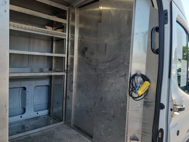 Certified 2018 Ford Transit 350 148 Medium Roof RWD image 18