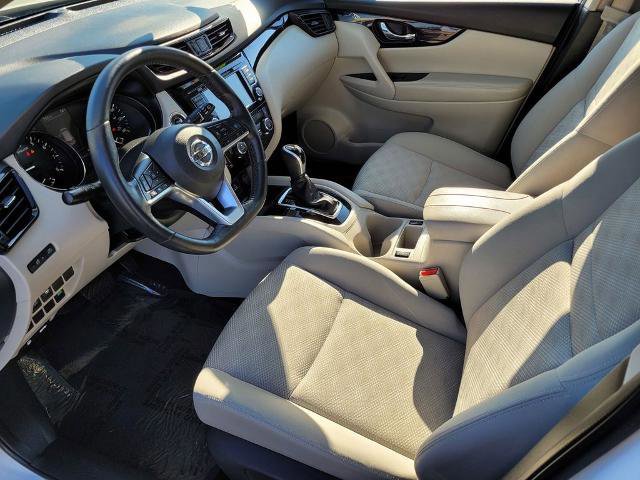 Used 2019 Nissan Rogue Sport SV w/ Technology Package image 14