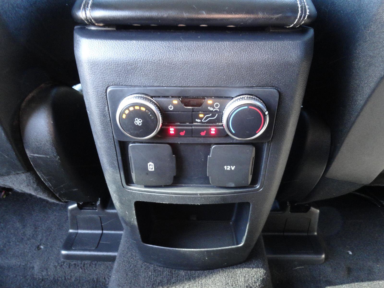 Certified 2020 Ford Explorer XLT w/ Equipment Group 202A image 22