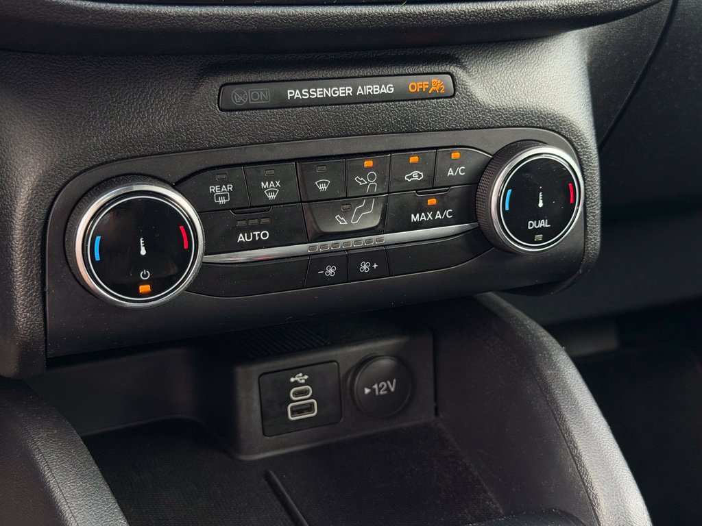 Certified 2025 Ford Escape ST-Line FWD image 36