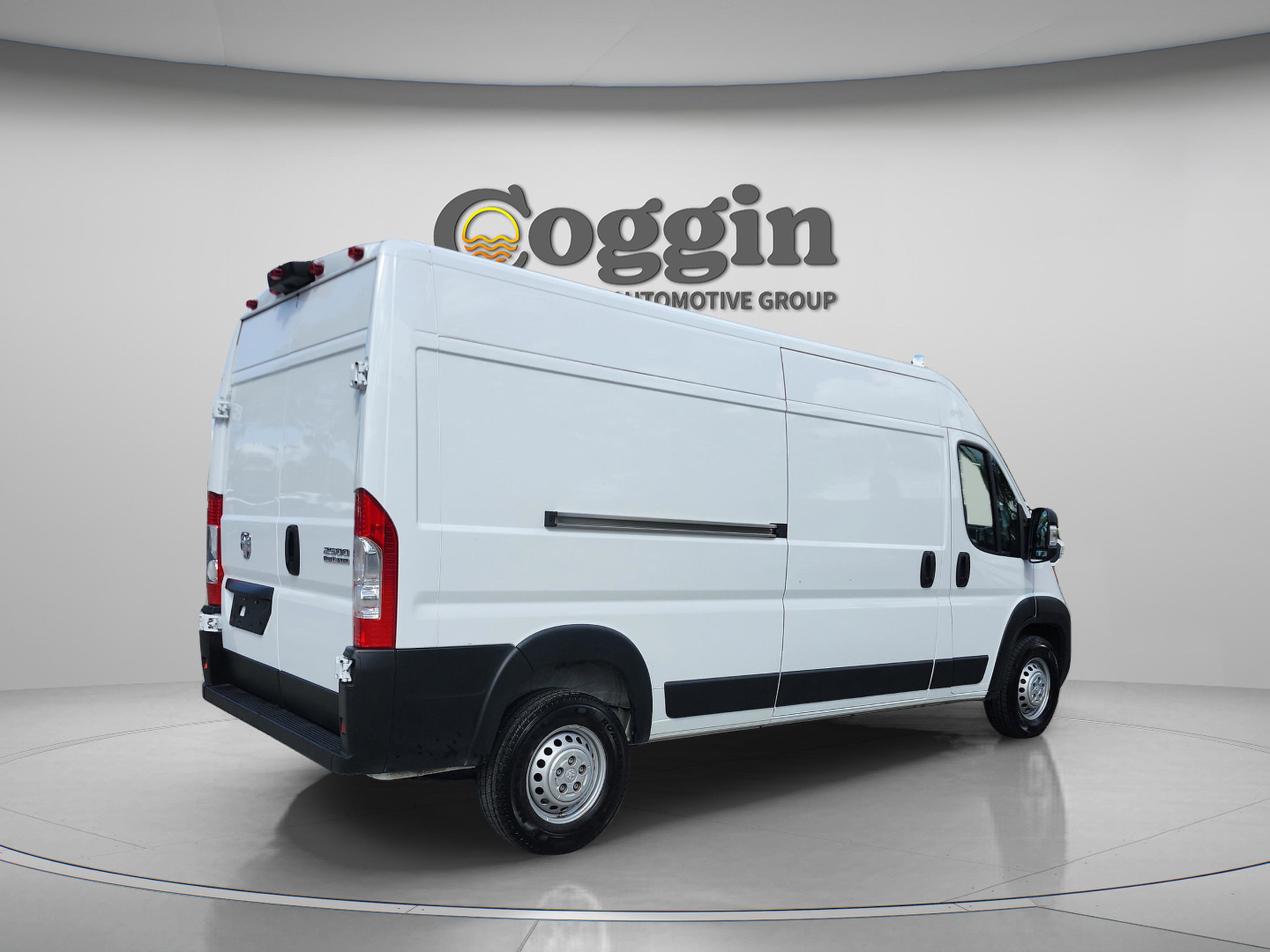 Used 2025 RAM ProMaster 2500 w/ Convenience Group FWD image 5
