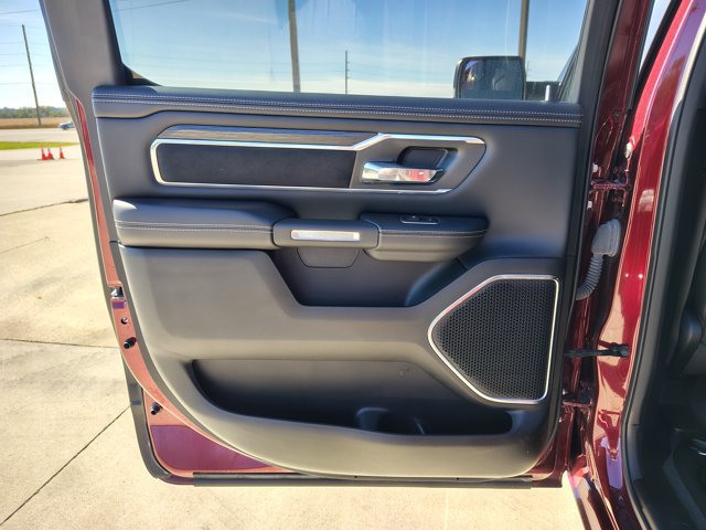 Used 2023 RAM 1500 Laramie AWD/4WD image 11