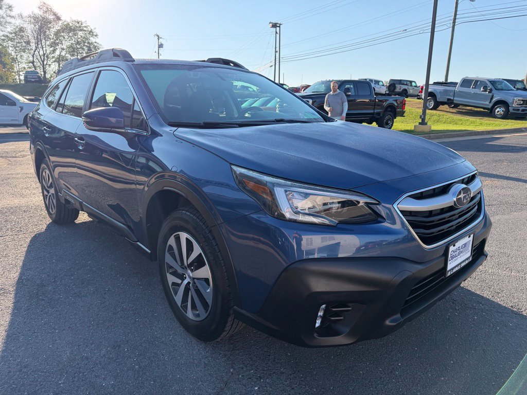 Used 2020 Subaru Outback Premium AWD/4WD image 7