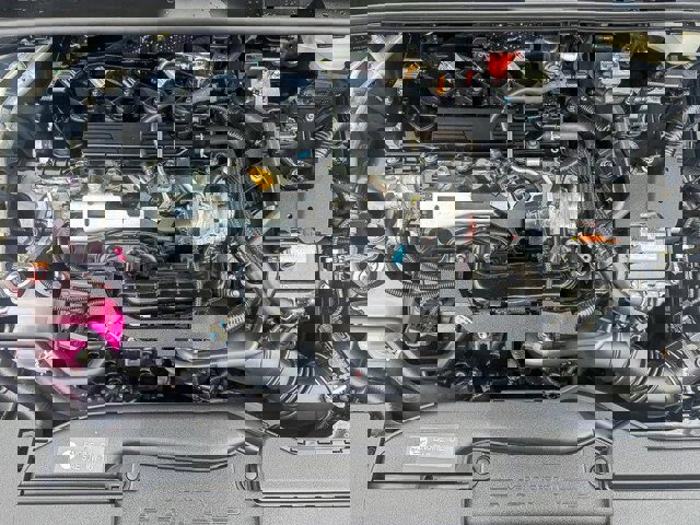 Used 2025 Toyota Prius XLE image 29