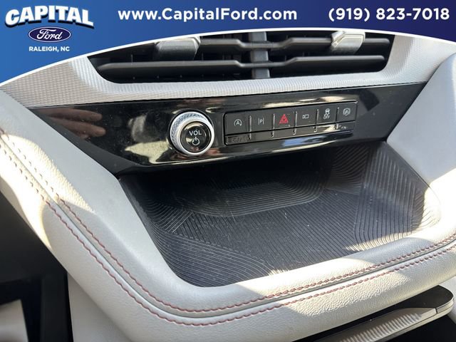 Certified 2025 Ford Explorer Active w/ Active Comfort Package image 30